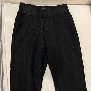 Frank Lyman Montreal XS leggings with waist band